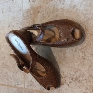 White mountain shoes